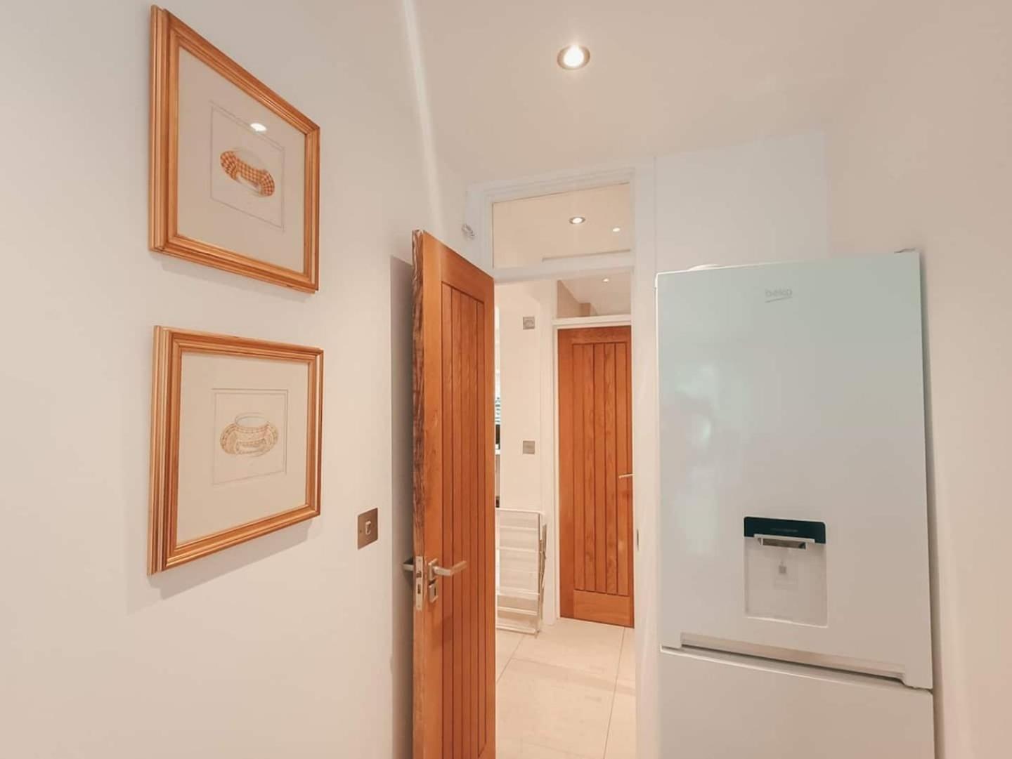 The Sandy Flat In Petersham Apartment